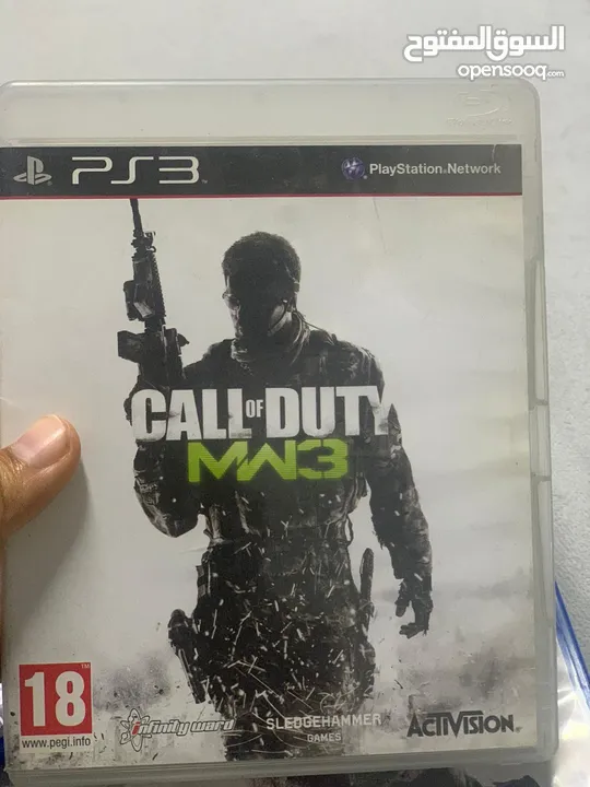 اقراص لعب PS4 و PS3 بسعر ممتاز !!  يشمل cold war بسعر 10 د.ب