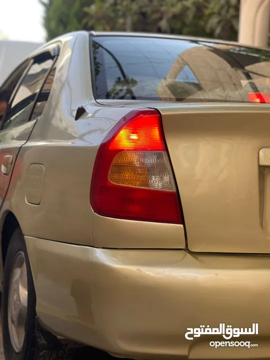 هونداي فيرنا 2001 نظيفة جدا