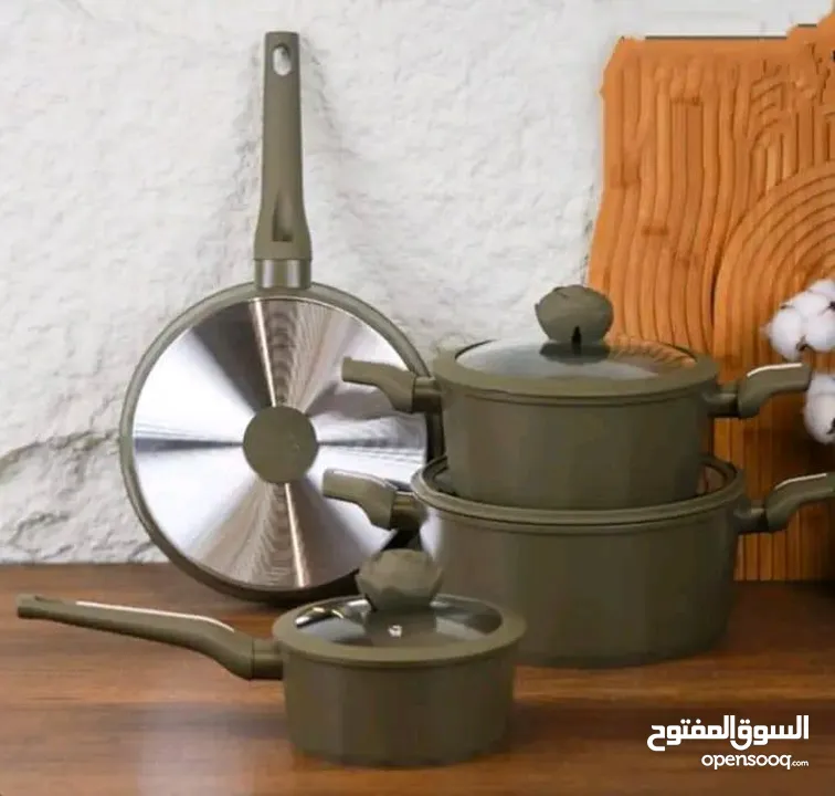 جهّزي مطبخك بأفضل الأطقم وبألوان تخطف الأنظار!*طقم الطهي الملوكي الفاخر وألوان تناسب ذوقك الرفيع