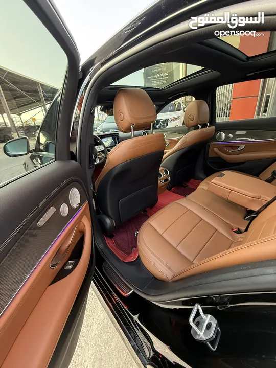 مرسيدس E350 2020 AMG فحص كامل ممشى قليل فل اضافات اعلى صنف لون اسود غرفة كاميل