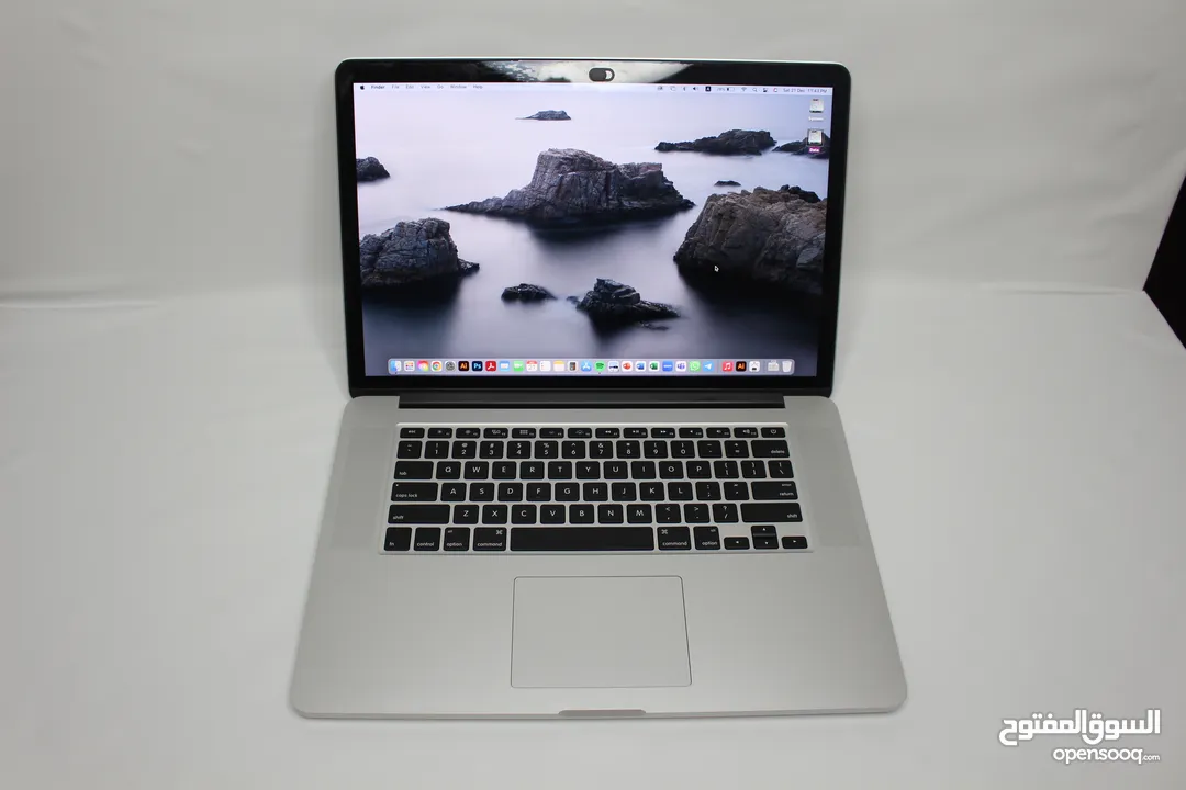MacBook Pro (15-inch, Mid 2015) بحالة  جيدة جداً وسعر اكثر من رائع