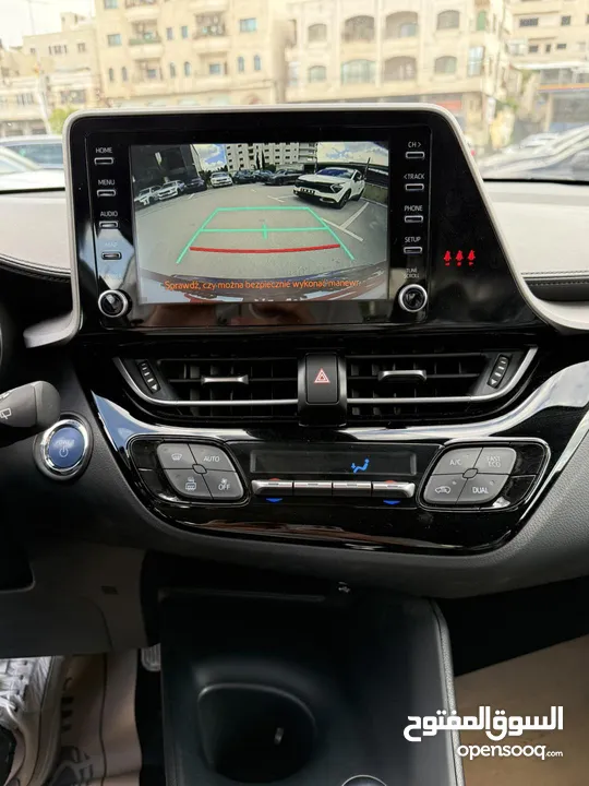 تويوتا C-HR ترخيص 2022 محرك 1800 هايبرد