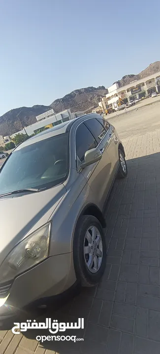 Honda CR-V 2007 for sale, in very excellent condition   هوندا سي آر في بحالة ممتازه جدا  للبيع