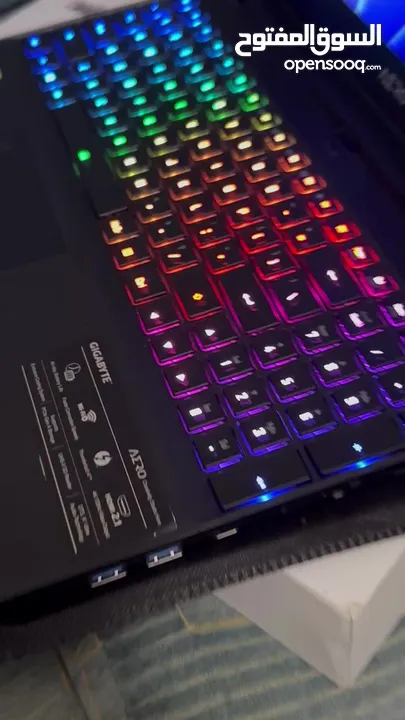 Gigabyte Aero 15 oled غيمنغ لابتوب بسعر مغري جدا