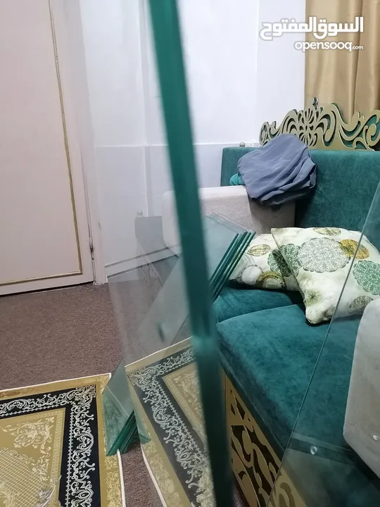 ارفف زجاج سوكريت للبيع