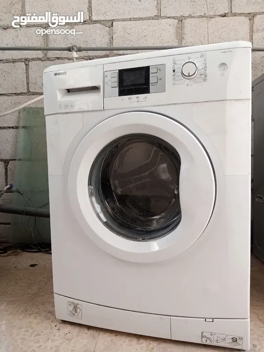 غسالة بيكو بحالة جيدة جدا جدا وسعر حرق فقط 65 دينار