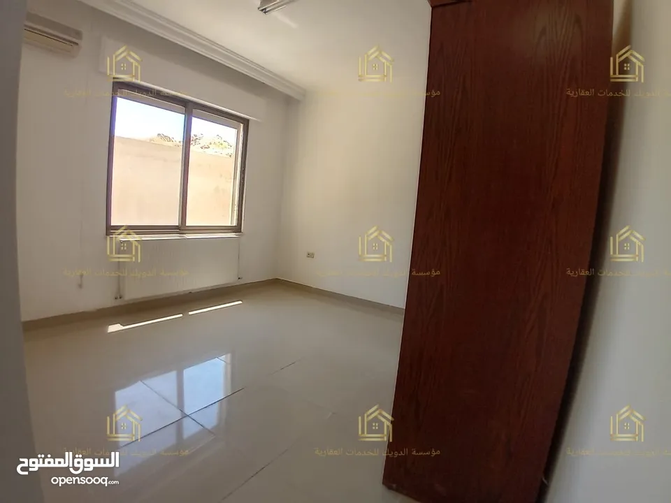 شقة مميزة - دير غبار - 2نوم 1ماستر - بإطلالــــه مميزة - قرب الخدمات العامة