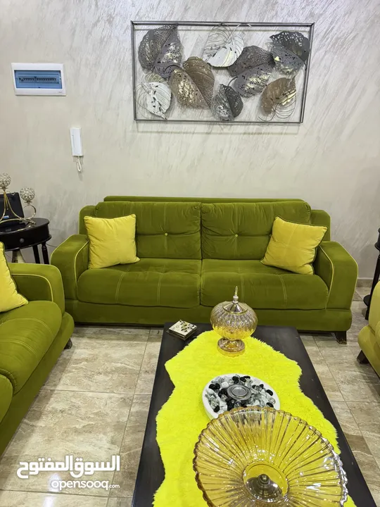 طقم كنب بدون الطاولة للبيع