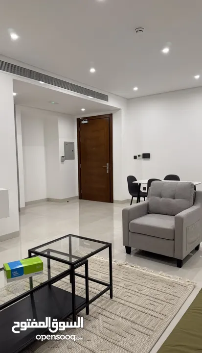 شقة مفروشة بتشطيبات جديدة للإيجار في الموج لاجون ،  Furnished apartment With new Finishes In Almouj