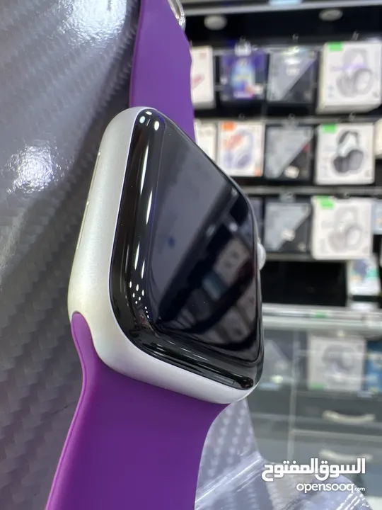 Used Apple Watch Series SE (40mm)  ساعة ايفون اس اي (40 مم) مستعملة بحالة ممتازة بطارية فوق ال95٪؜