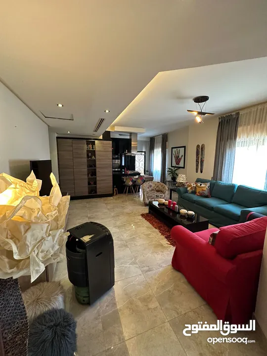 شقة مفروشة فرش مودرن في - دير غبار - مساحة150 متر غرفتين ماستر و ترس (6763)