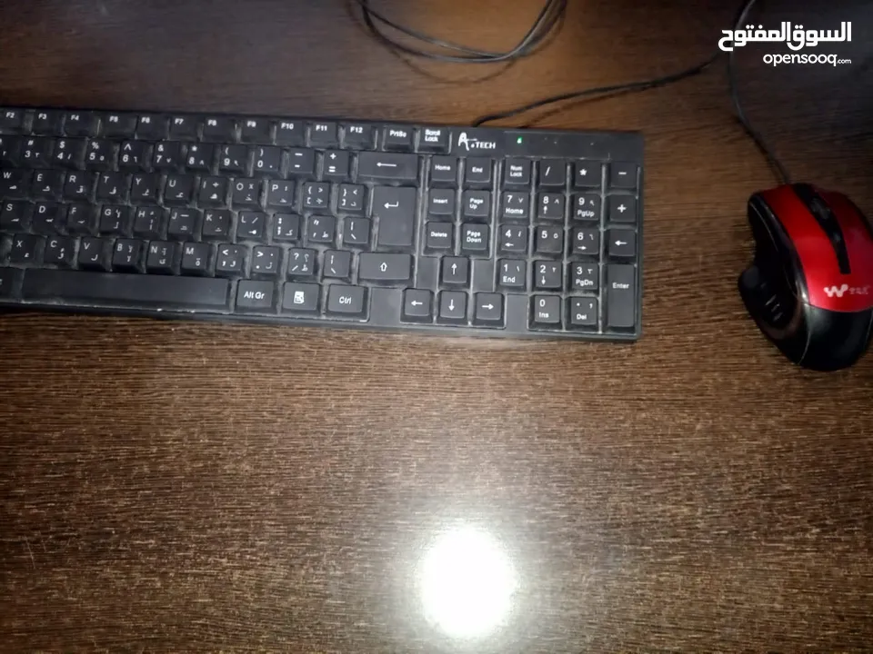 كمبيوتر مستعمل شبه جديد للبيع مستعجل (قابل للتفاوض)