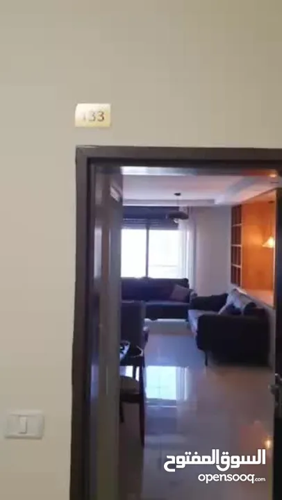 شقة للبيع جاهزة للسكن الفوري في ضاحية الريحان تشطيب سوبر دلوكس مطبخ راكب