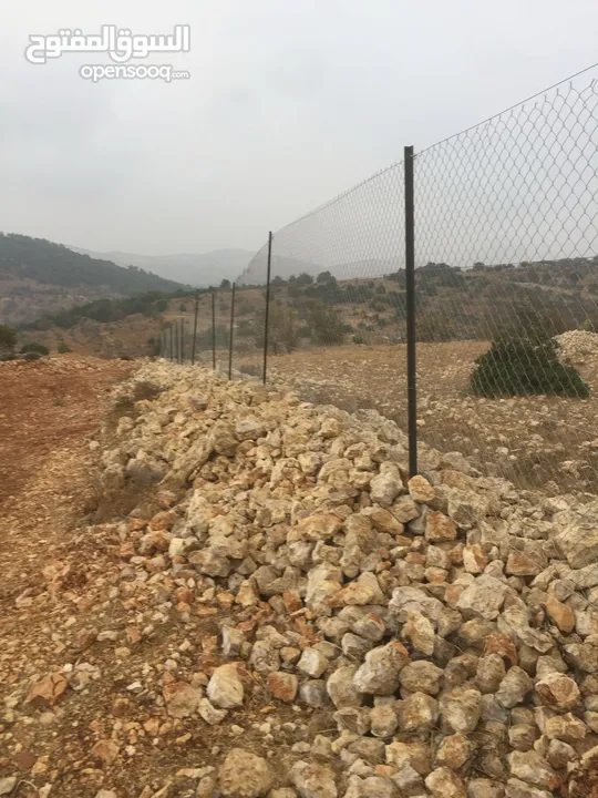 أرض ممتازة في جرش للسكن و للزراعة بقرب أحراش الدولة و سعر مغري  للمزيد من المعلومات اقرأ الوصف