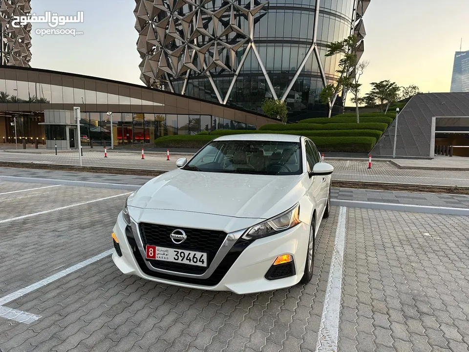 للبيع نيسان التيما 2020 خليجي الموتر رائع قمة فالنظافة  ———————————— شاشة أبل كاربلي APPLE CARPLAY /