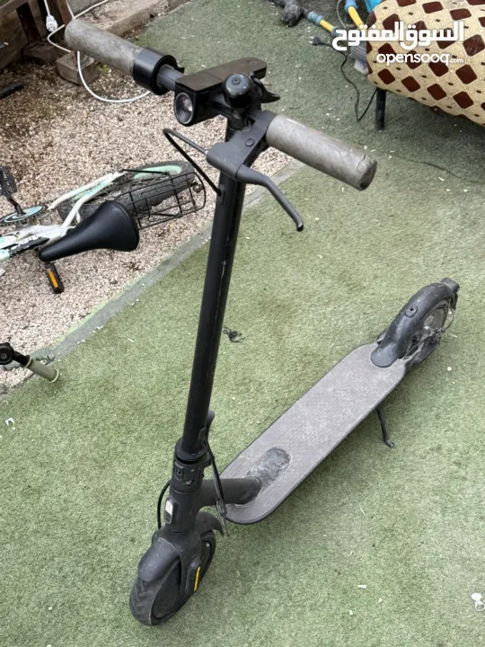 اسكوتر كهربائي من شركه شاومي