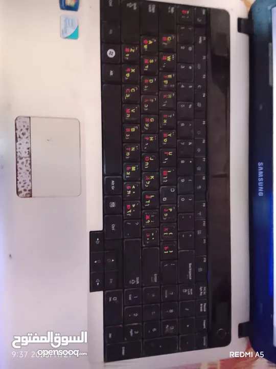 لابتوب سامسونج ويندوز 7 مستعمل بدو بطارية مع شاحنة الاصلي