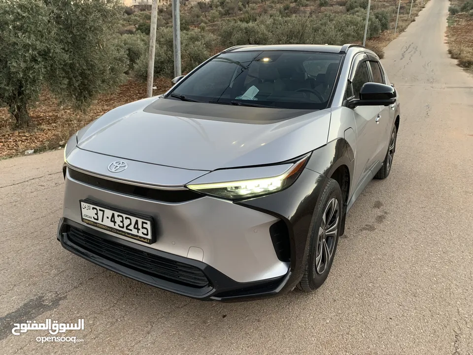 تويوتا bz4x 2022 برو فل الفل استخدام الأردن عداد 28 الف كيلو بحاله الوكاله