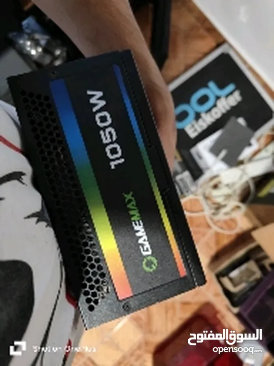 GAMEMAX RGB-1050 PCU