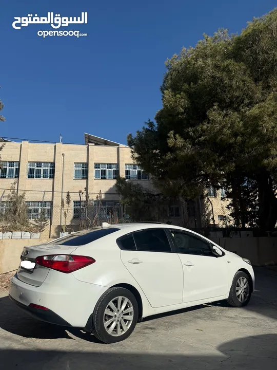 كيا سيراتو k3 فل مع فتحة سقف نخب ماتور 1600