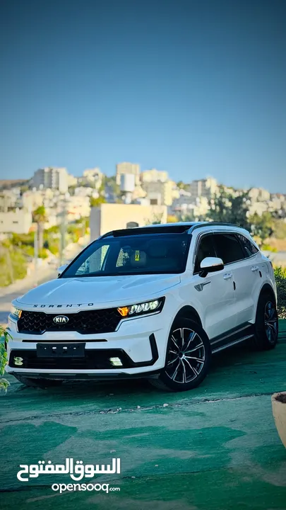 Kia Sorento فئة رجال الأعمال  عرض حرق حرق حبة مميزة بخواتها  فحص نخب نخب  تناول فوري