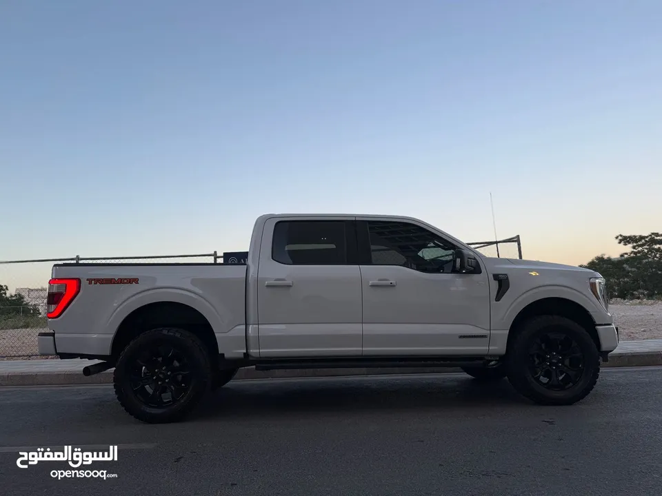 Ford f150 Lariat hiybrd 2021