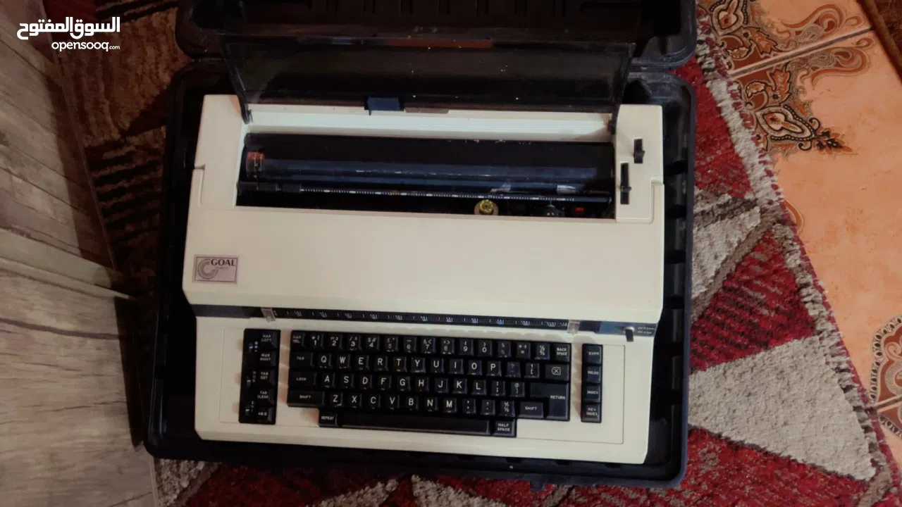 بيع الات كاتبه بسعر جيد