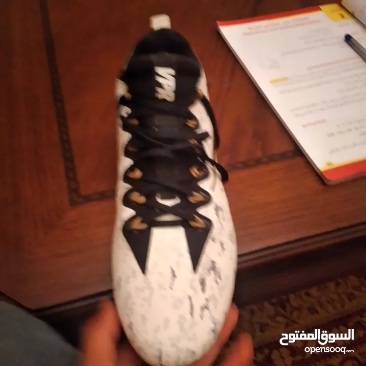 حذاء كرة قدم