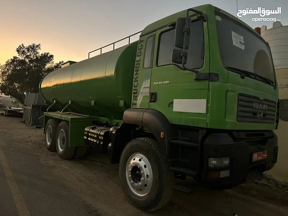 Man water tanker 5000 gallon 2011 model