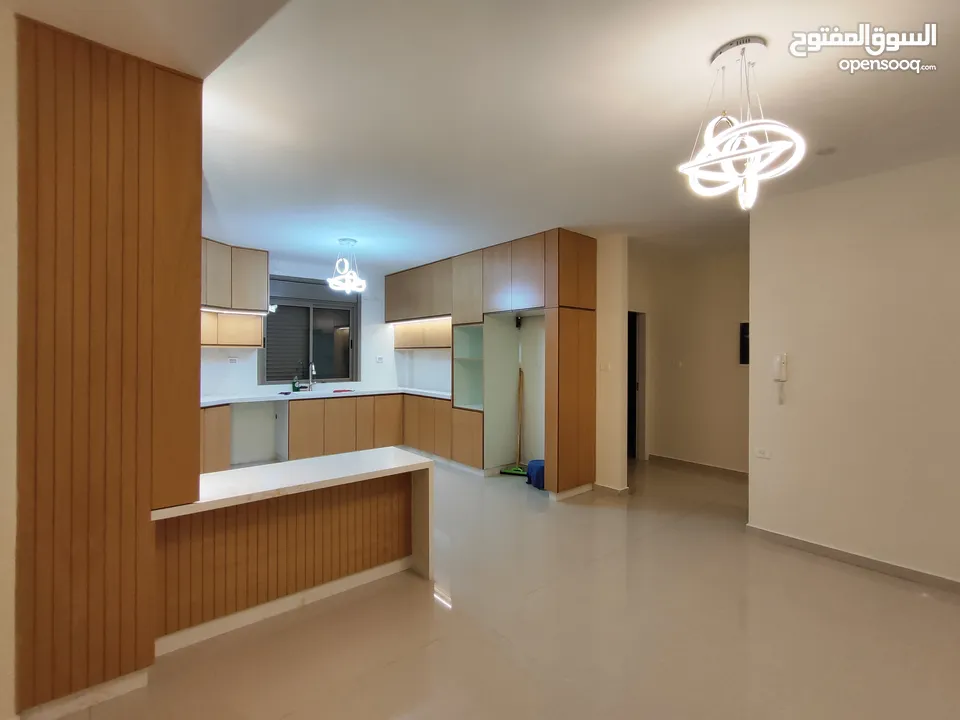 شقة جديده سوبر ديلوكس غير مفروش للايجار في الماصيون