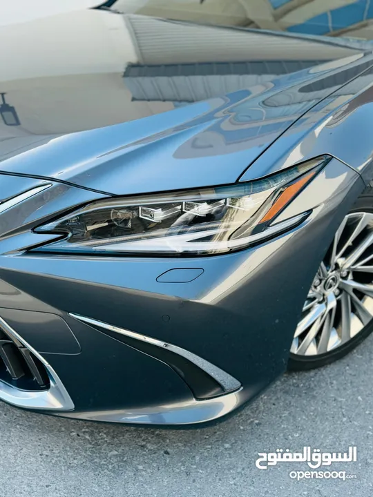 LEXUS ES300 HYBRID 2023 فل اوبشن