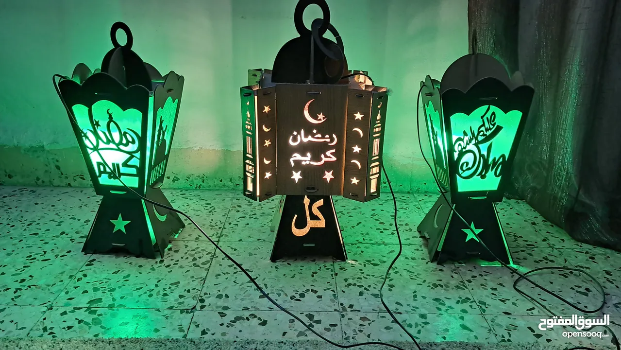 بصلاة على النبي فوانيس مضيئة رمضان كريم و عيد مبارك خشب نظاف للبيع بداعي السفر