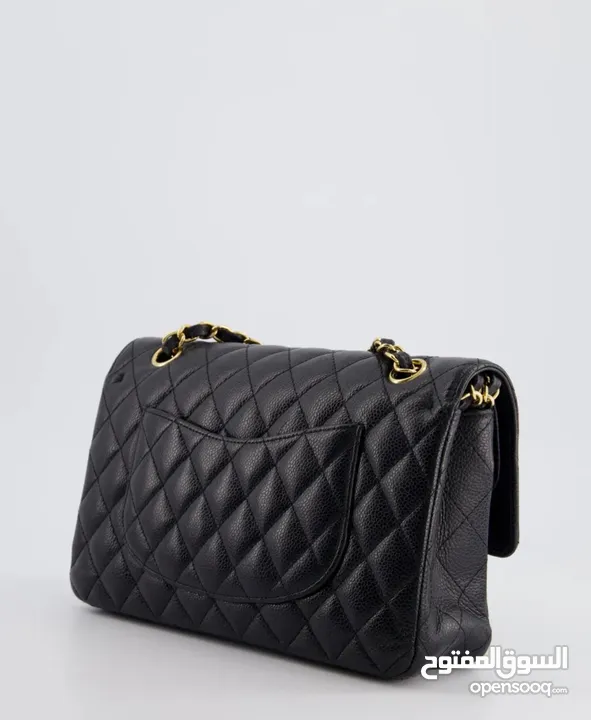 حقيبة شانيل النموذجية الكلاسيكية / Chanel Classic Flap Bag