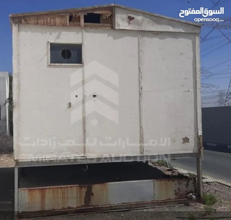 Used toilet portacabin with steel water storage tank   for  sale. price Dhs. 3500