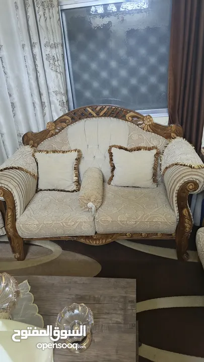كنب للبيع في الزرقاء