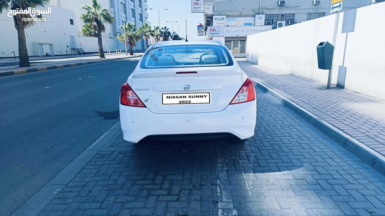 Nissan Sunny 2022, white car for sale