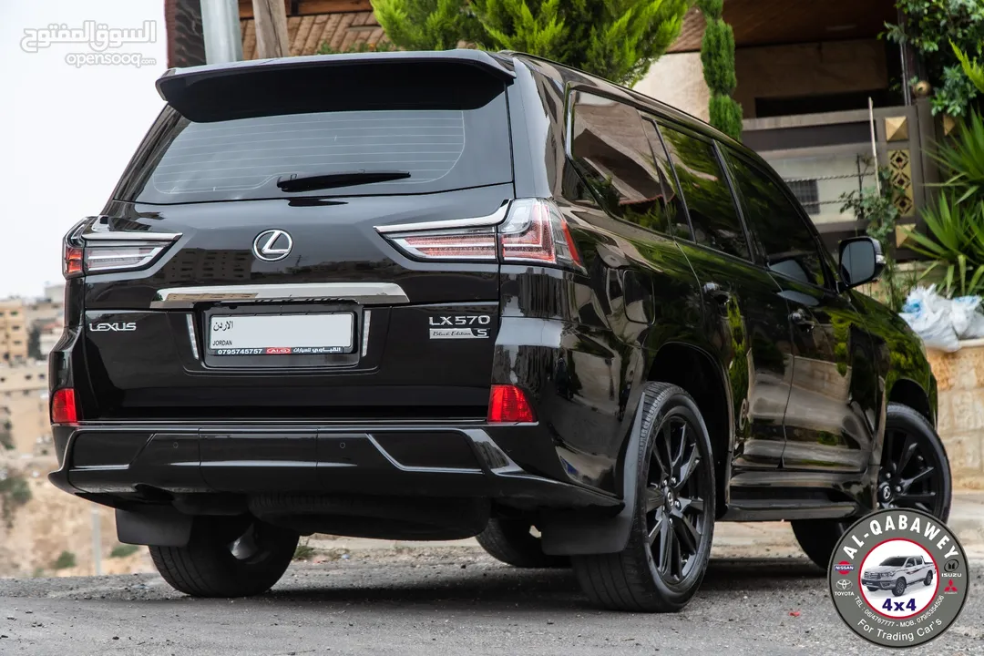 Lexus Lx570 Black Edition S  2020