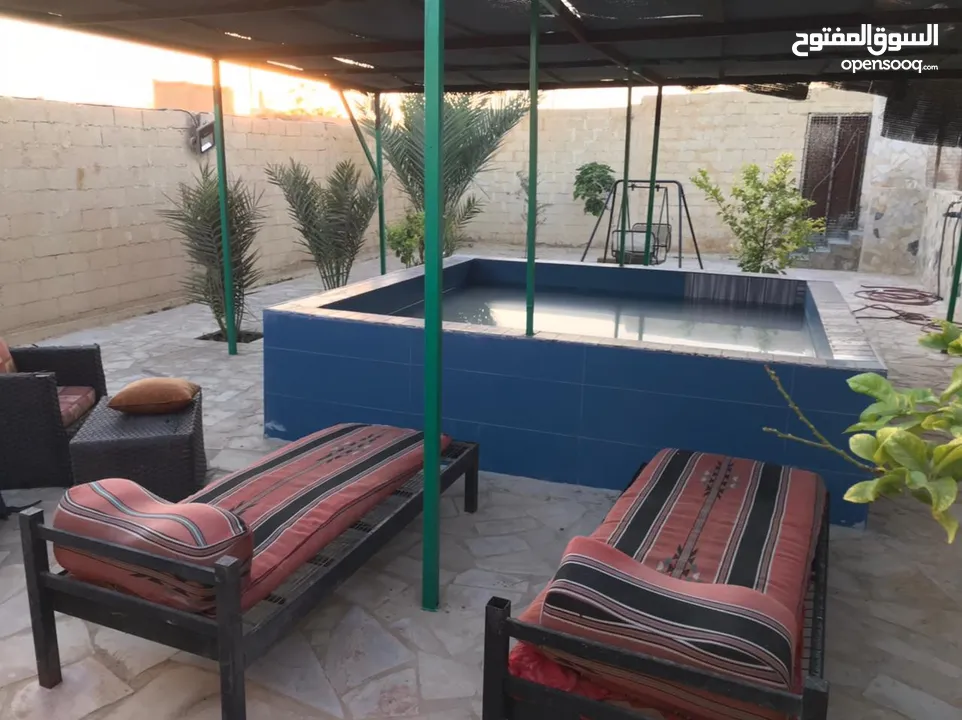شاليهات استثمارية مميزة جدا عدد2 للبيع بسعر مغري جدا للبيع المستعجل منطقة الغور