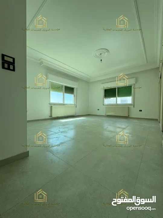 شقة مميزة - ام أذينة - 4نوم 2ماستر - 317م