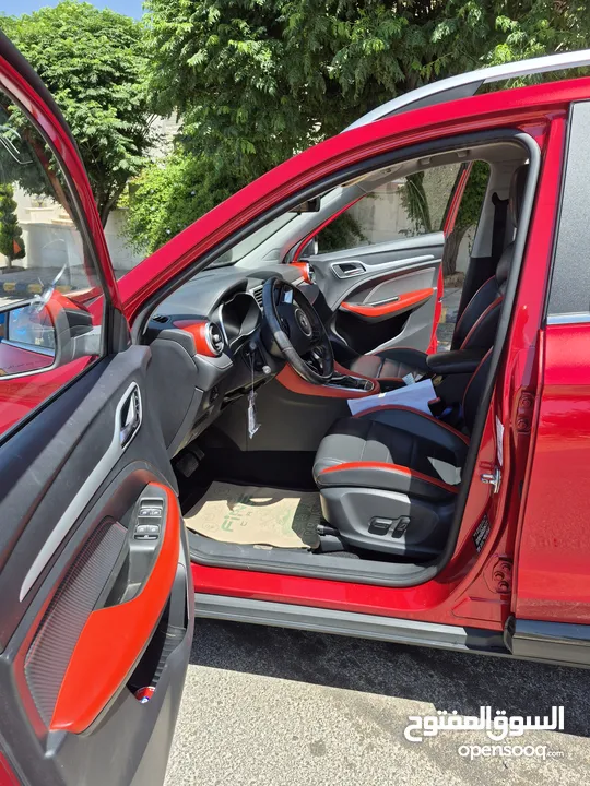 سيارة MG zs trophy مميزة جدآ بحالة الوكالة للبيع  استعمال سيدة  تيربو بنزين  صيانة دائمة بوكالة MG