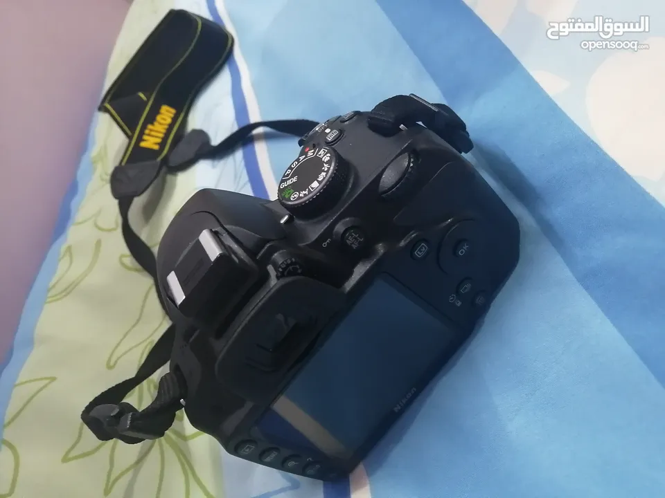 كاميرا نيكون3200 D للبيع