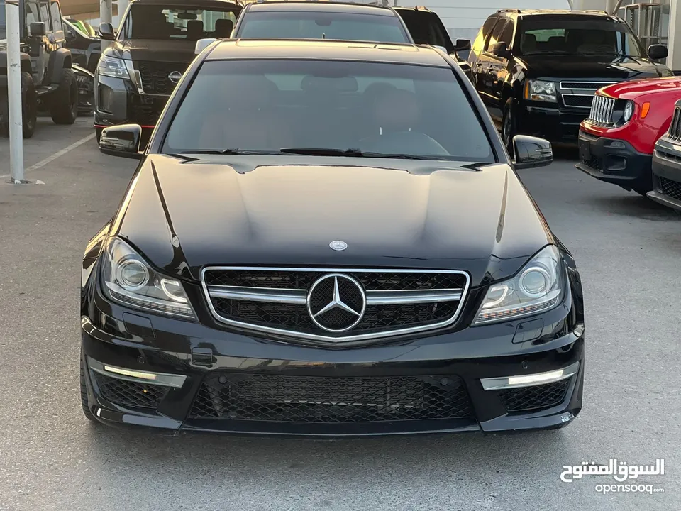 Mercedes C300 full options 2013