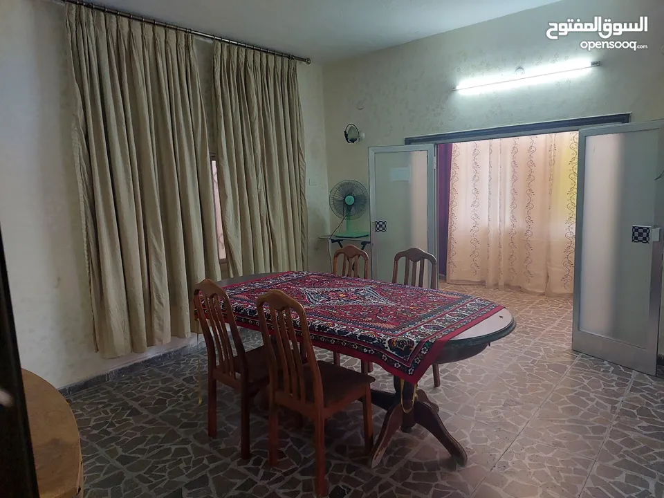 furnished apartment in jabal Amman near Architect Germany uni.2 bedroom 2 bathroom and living room