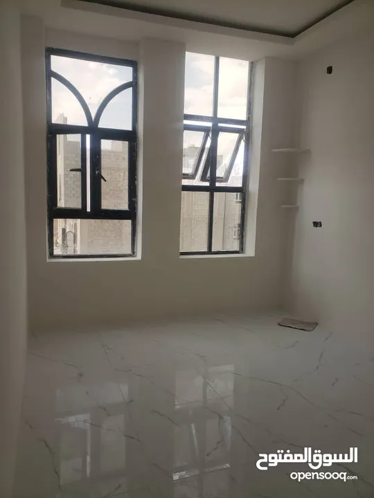 عماره للبيع 3دور عرطه جدا  شارع 12