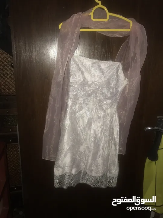 فساتين سهرة طويلة وقصيرة