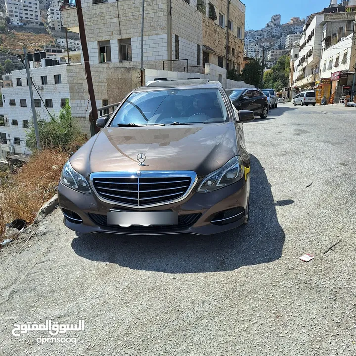 مرسيدس E200 W212