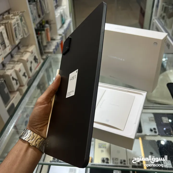 Tab Tab Xiaomi Pad 6 256GB - 8G ram مع كرتونة وقلم شومي الاصلي  غير مفتوح او مصلح في تقويس خفيف بشصي