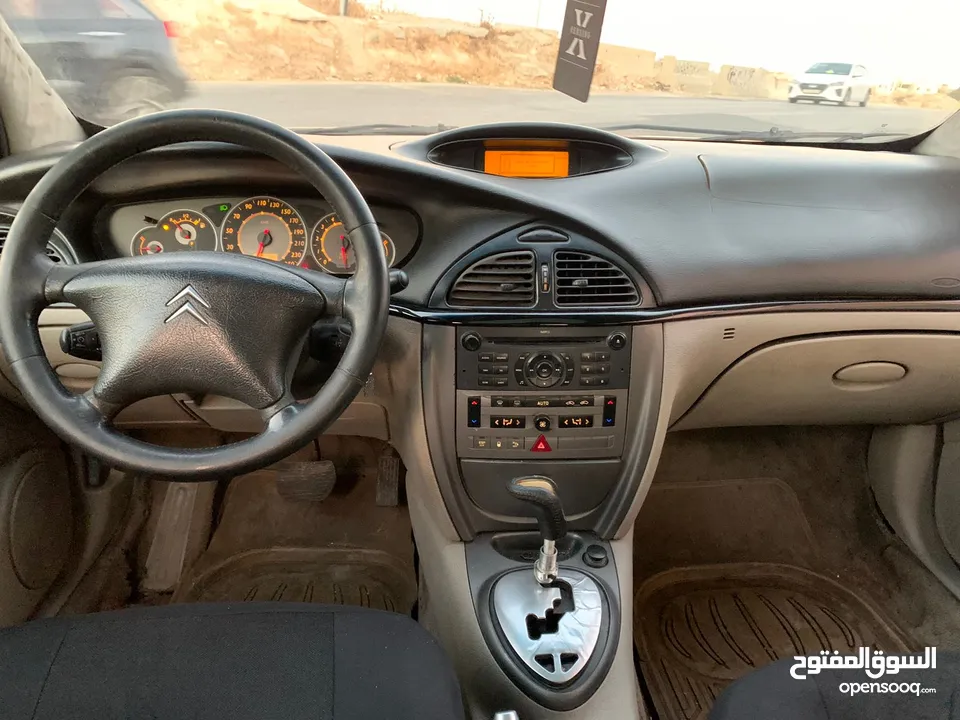 سياره للبيع بسعر مناسب .