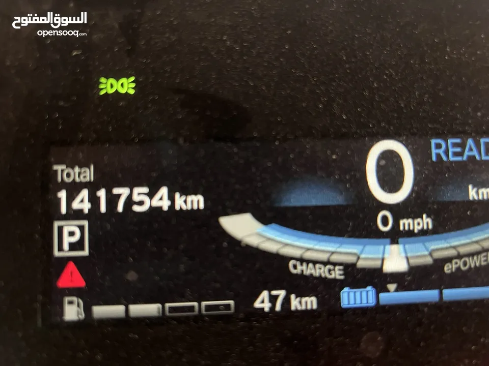 BMW i3 2014 REXسيارة للبيع بحالة ممتازة لون مميز