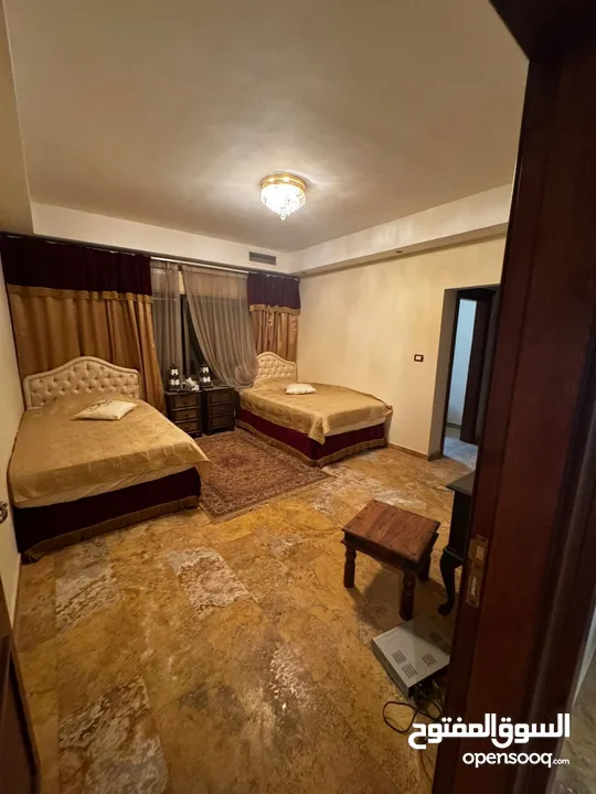 Luxury apartment three bedroom All en-suite have heating and cooling central AC,Electric abajour.